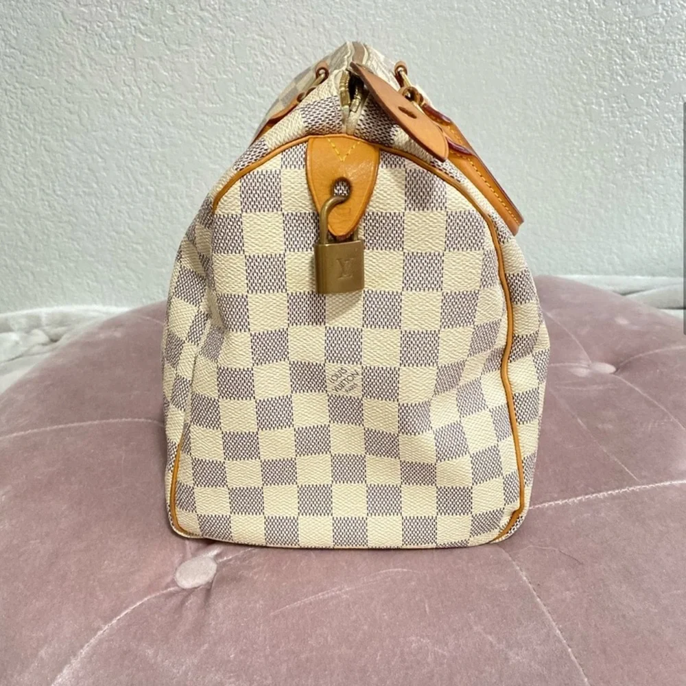Authentic Louis Vuitton speedy 30 damier azur - Picture 4 of 13